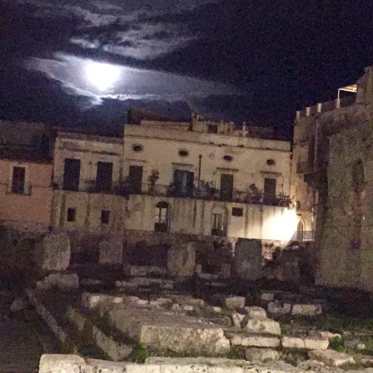 B&B Ortigia Sea View Syracuse ภายนอก รูปภาพ