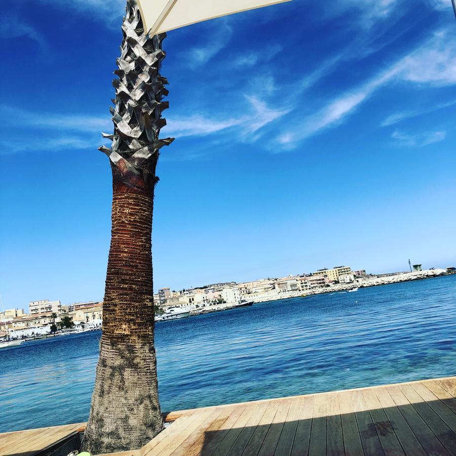 B&B Ortigia Sea View Syracuse ภายนอก รูปภาพ