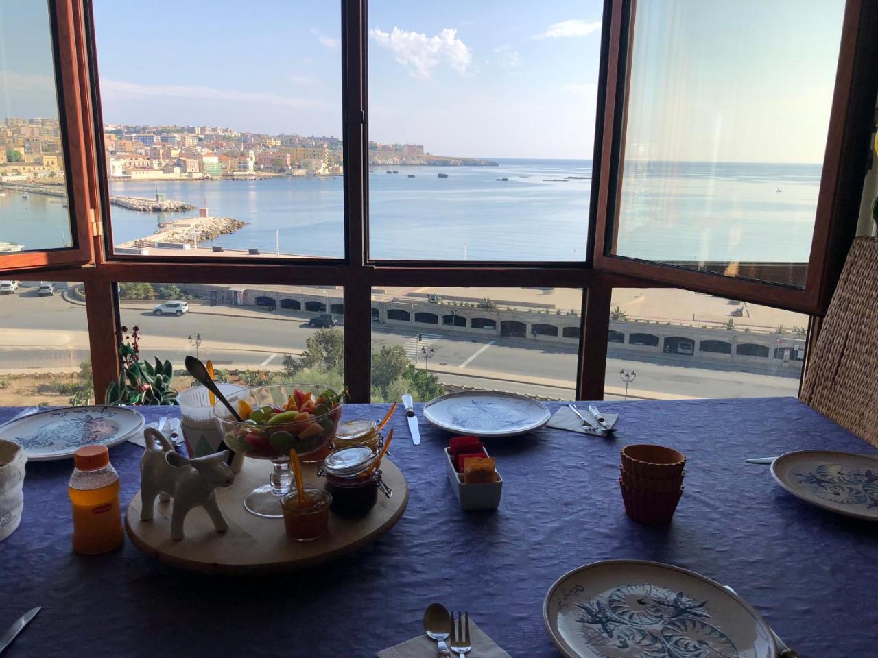 B&B Ortigia Sea View Syracuse ภายนอก รูปภาพ